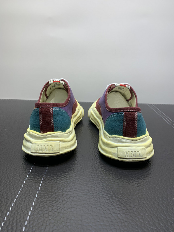 Ma*s*n mihara yasuhiro sneaker