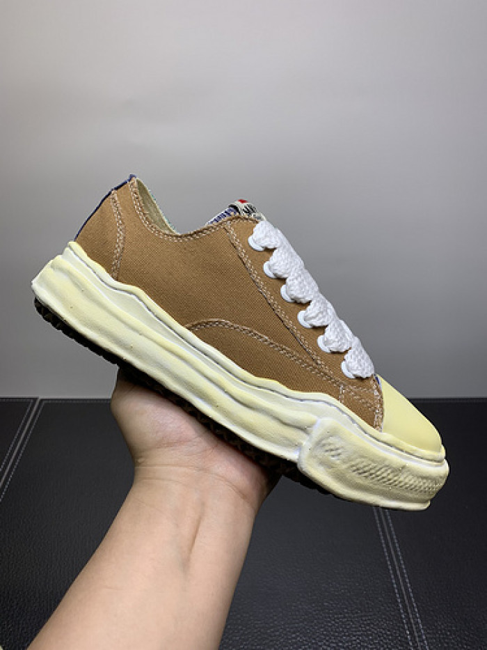 Ma*s*n mihara yasuhiro sneaker