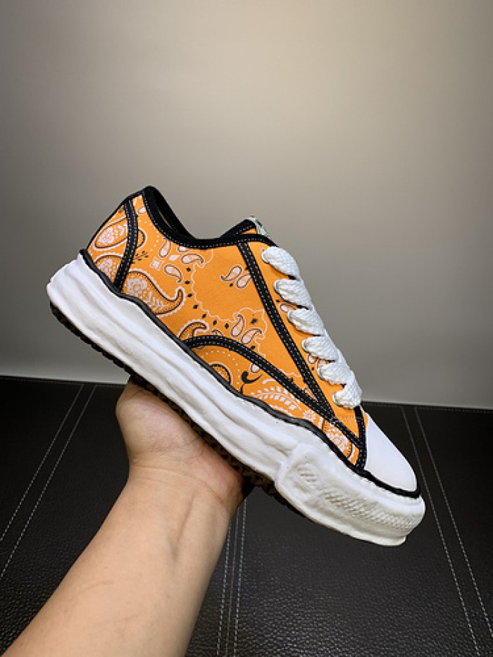 Ma*s*n mihara yasuhiro sneaker