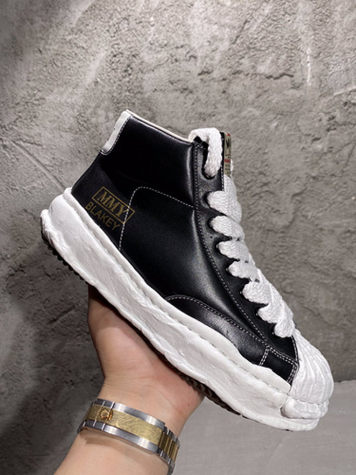 Ma*s*n mihara yasuhiro sneaker