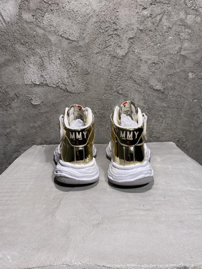 Ma*s*n mihara yasuhiro sneaker