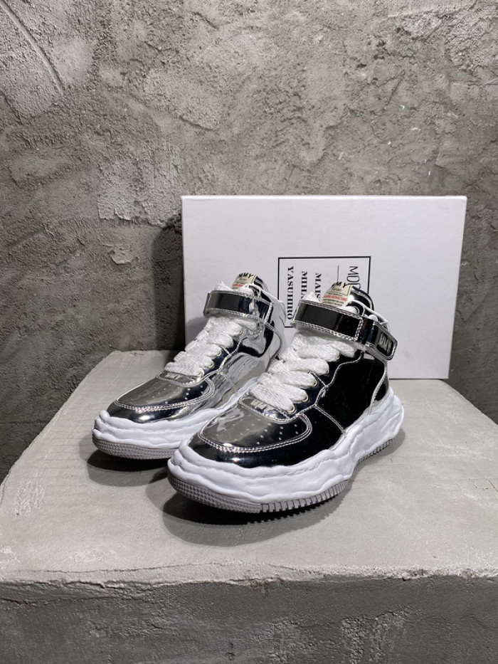Ma*s*n mihara yasuhiro sneaker