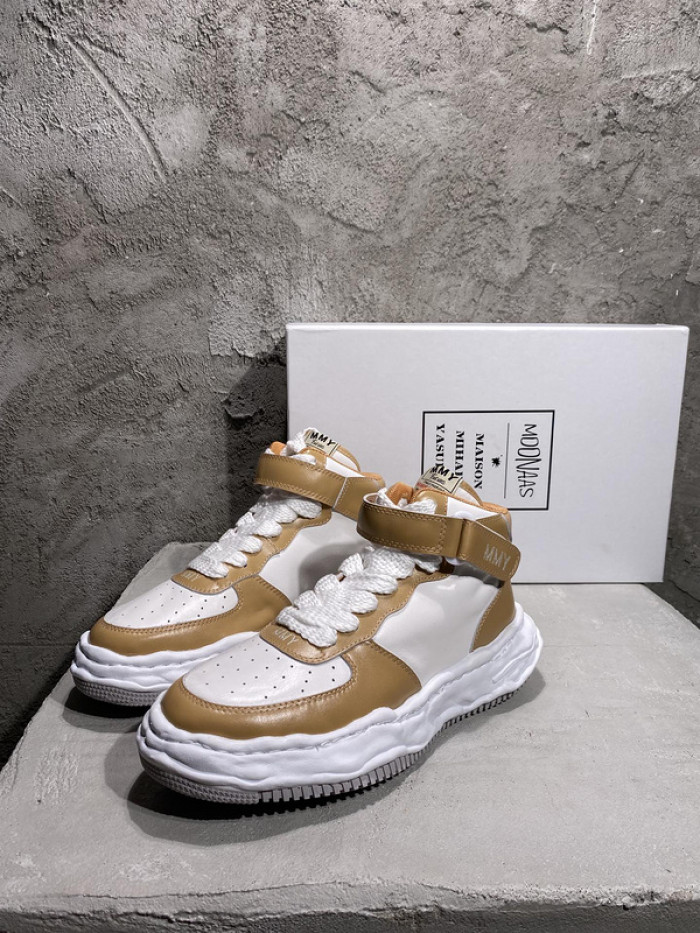 Ma*s*n mihara yasuhiro sneaker