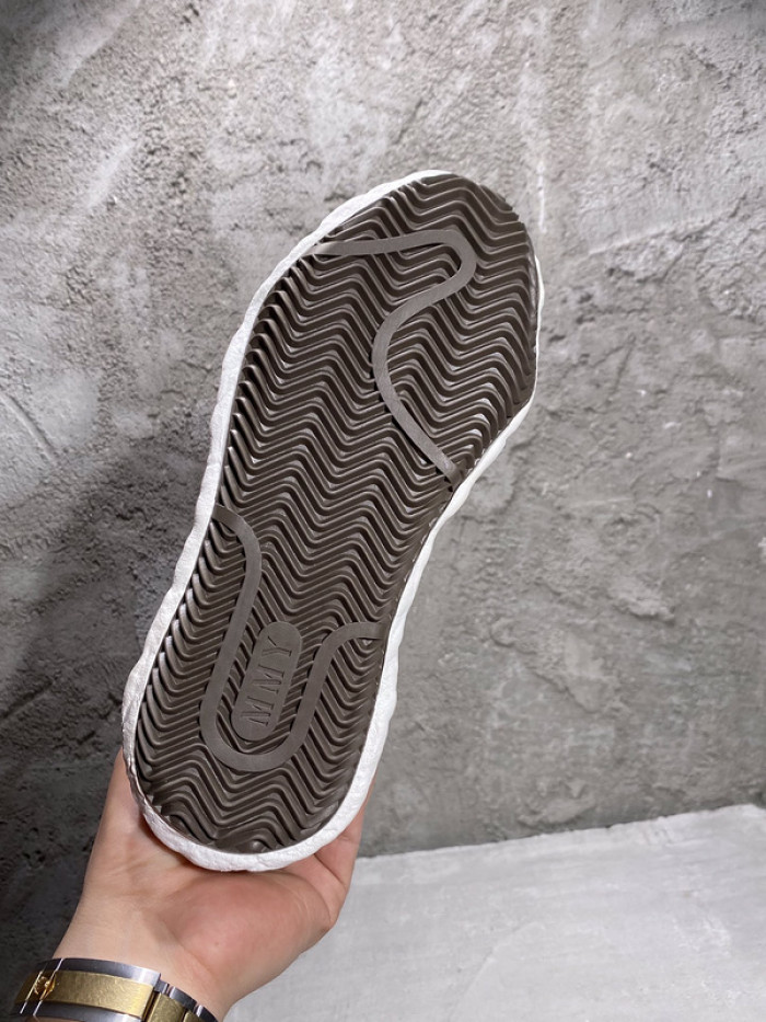 Ma*s*n mihara yasuhiro sneaker