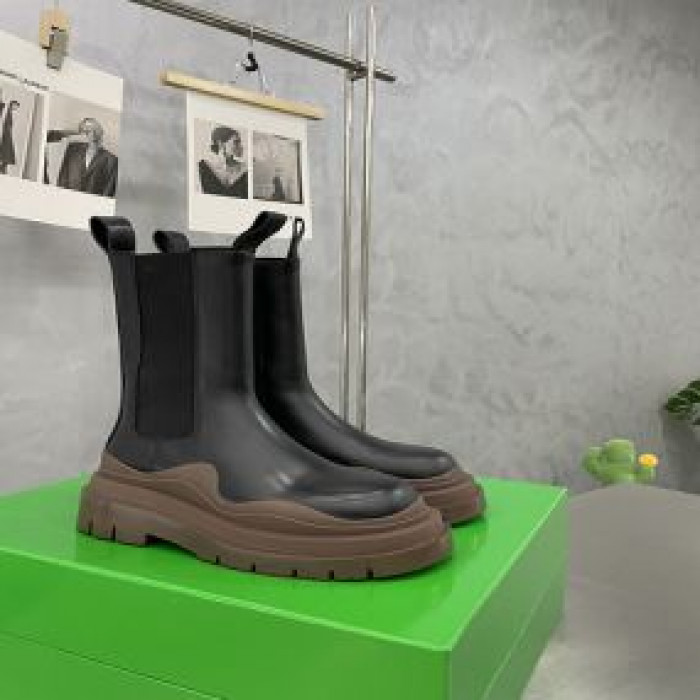 bo*te*ga Ve*ne*ta boots