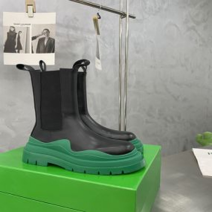 bo*te*ga Ve*ne*ta boots