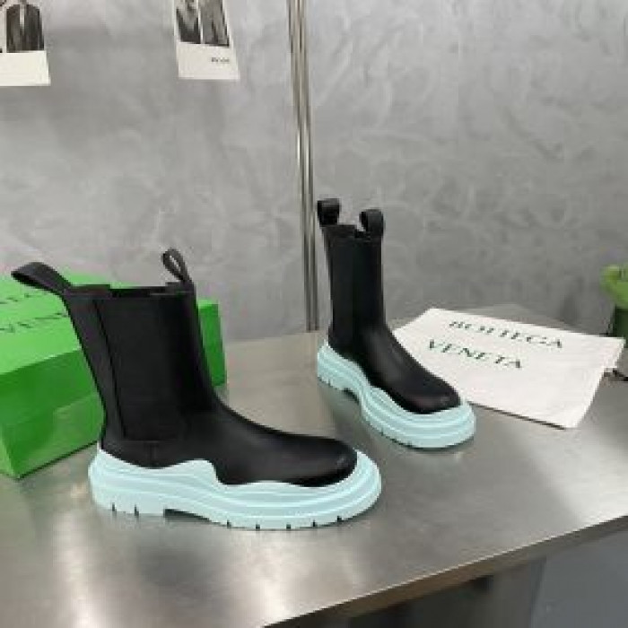 bo*te*ga Ve*ne*ta boots