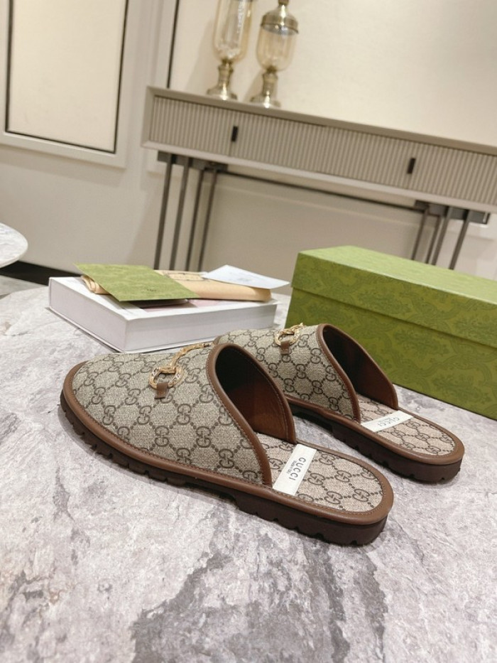 guc sandal