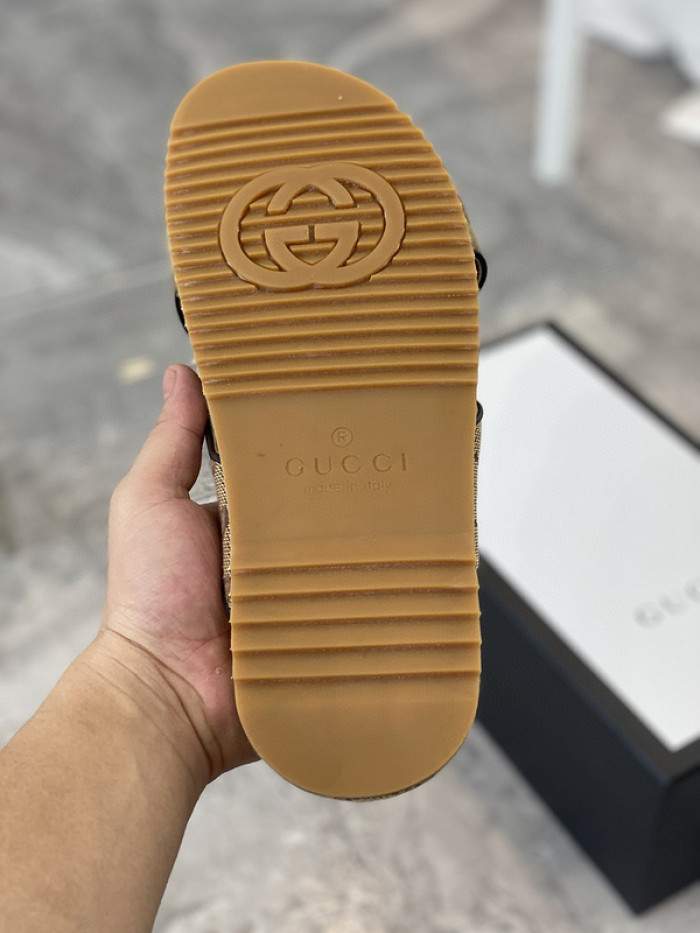guc sandal