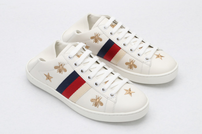 gi ace embroidered low-top sneaker