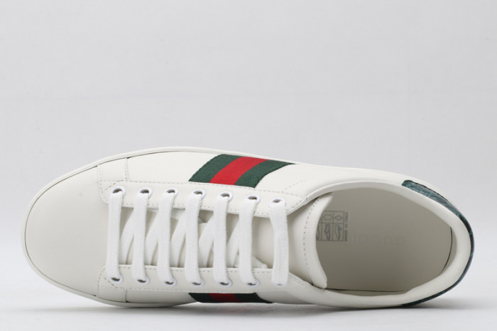 gi ace embroidered low-top sneaker