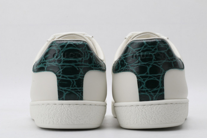 gi ace embroidered low-top sneaker