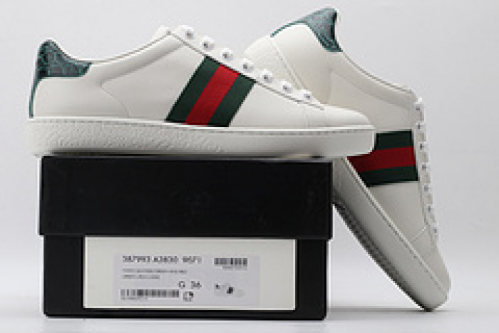 gi ace embroidered low-top sneaker