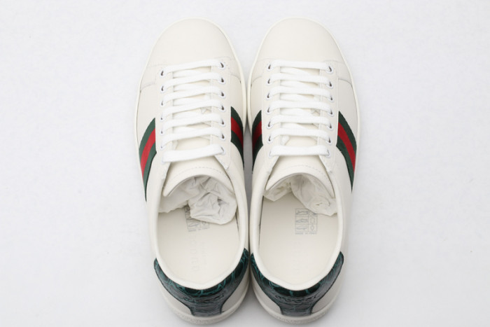 gi ace embroidered low-top sneaker