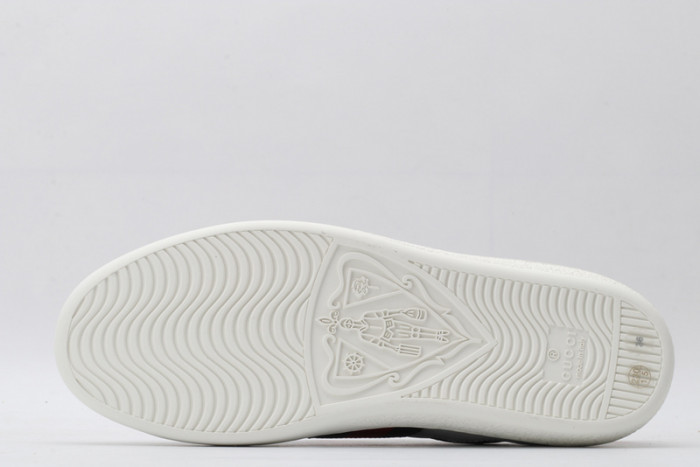 gi ace embroidered low-top sneaker