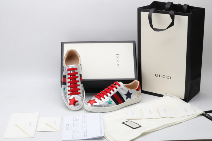 gi ace embroidered low-top sneaker