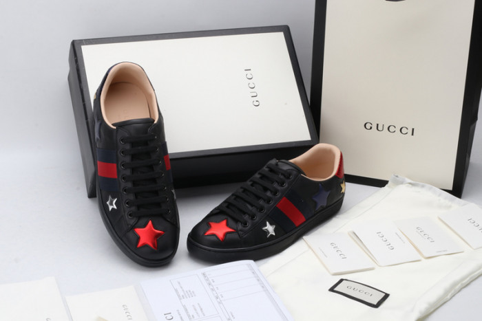 gi ace embroidered low-top sneaker