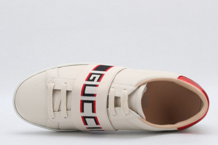 gi ace embroidered low-top sneaker