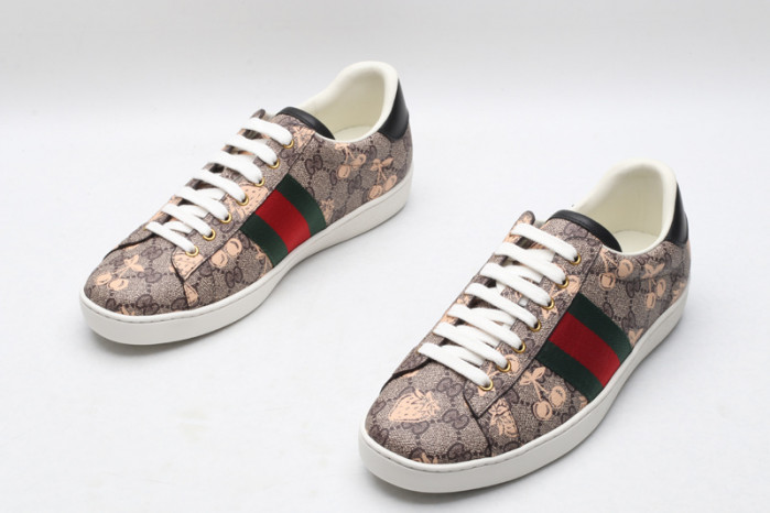 gi ace embroidered low-top sneaker