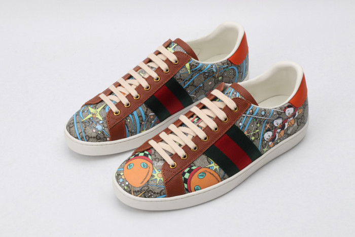 gi ace embroidered low-top sneaker