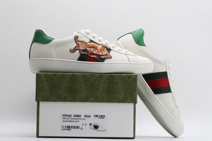 gi ace embroidered low-top sneaker