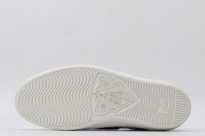 gi ace embroidered low-top sneaker