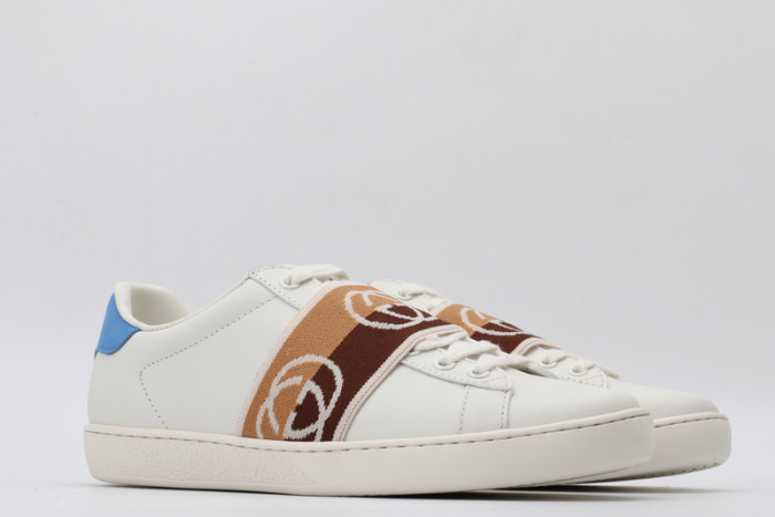 gi ace embroidered low-top sneaker