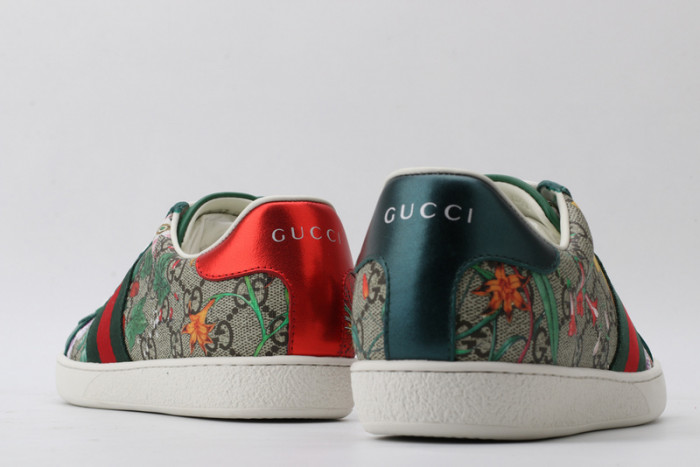 gi ace embroidered low-top sneaker