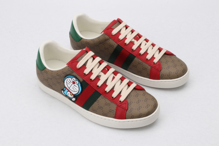 gi ace embroidered low-top sneaker