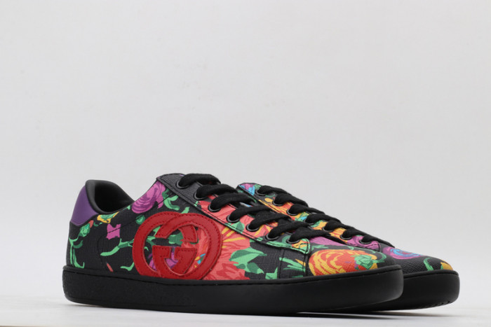 gi ace embroidered low-top sneaker