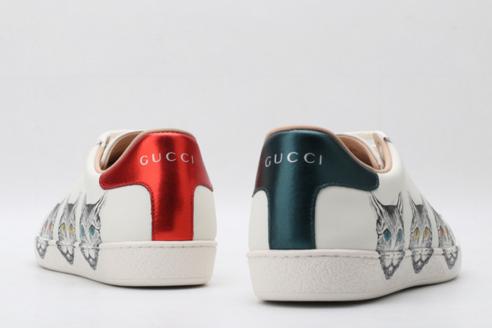 gi ace embroidered low-top sneaker