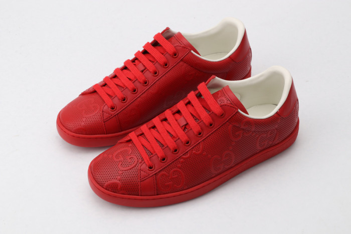 gi ace embroidered low-top sneaker