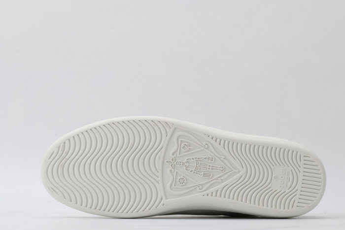 gi ace embroidered low-top sneaker