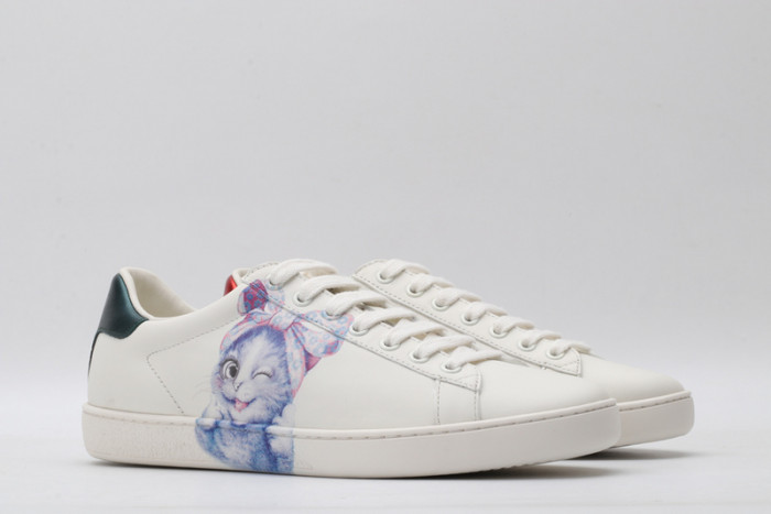 gi ace embroidered low-top sneaker