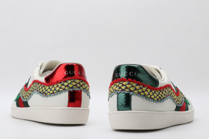 gi ace embroidered low-top sneaker