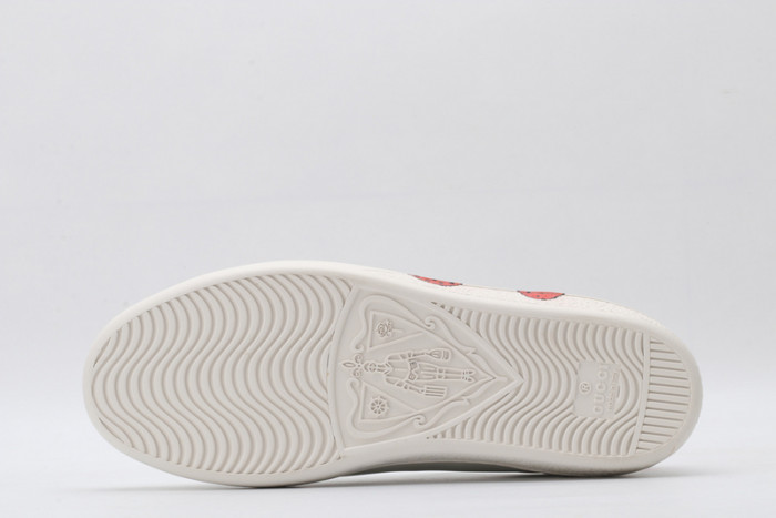 gi ace embroidered low-top sneaker