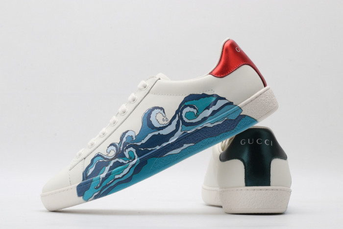 gi ace embroidered low-top sneaker