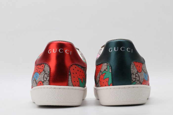 gi ace embroidered low-top sneaker