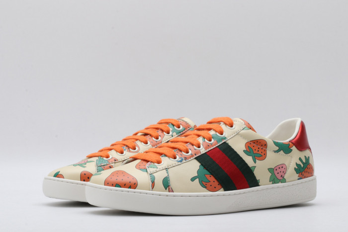 gi ace embroidered low-top sneaker