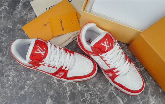 lovt sneaker