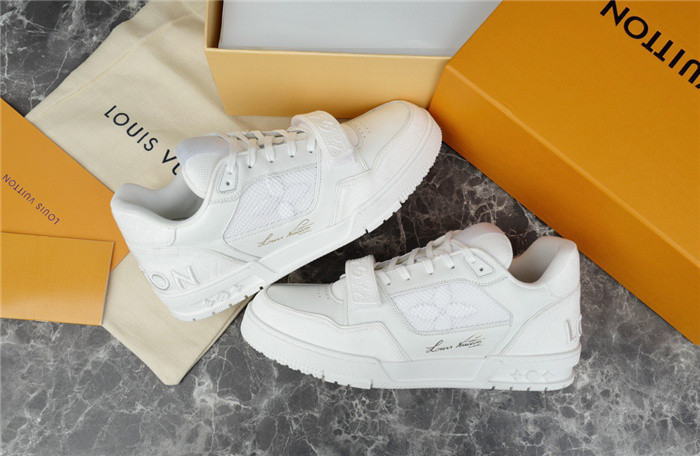 lovt sneaker