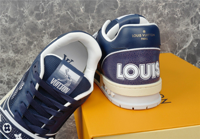 lovt sneaker
