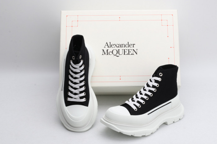 alex mcqu sneakers