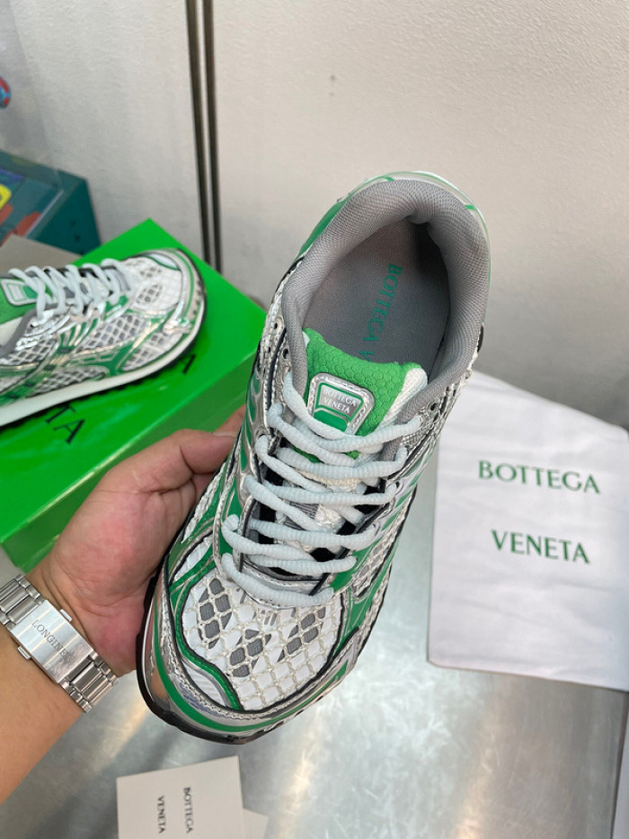 bo*te*ga Ve*ne*ta sneaker