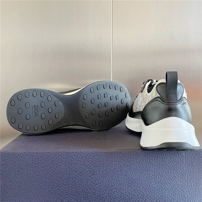 dr b25 trainer sneaker