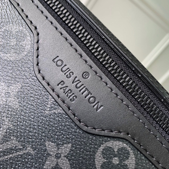 LU VI BAG Messenger 33 x 22.5 x 11 cm