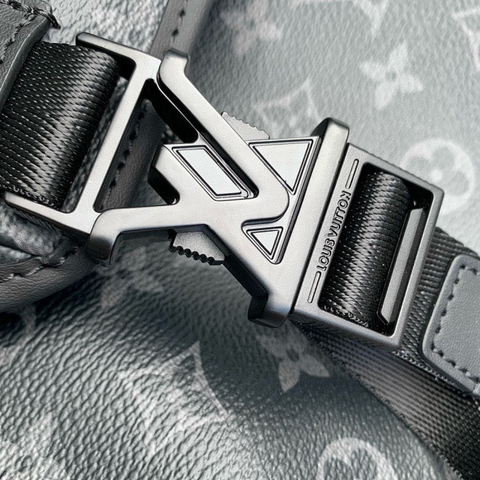 LU VI BAG Messenger 33 x 22.5 x 11 cm