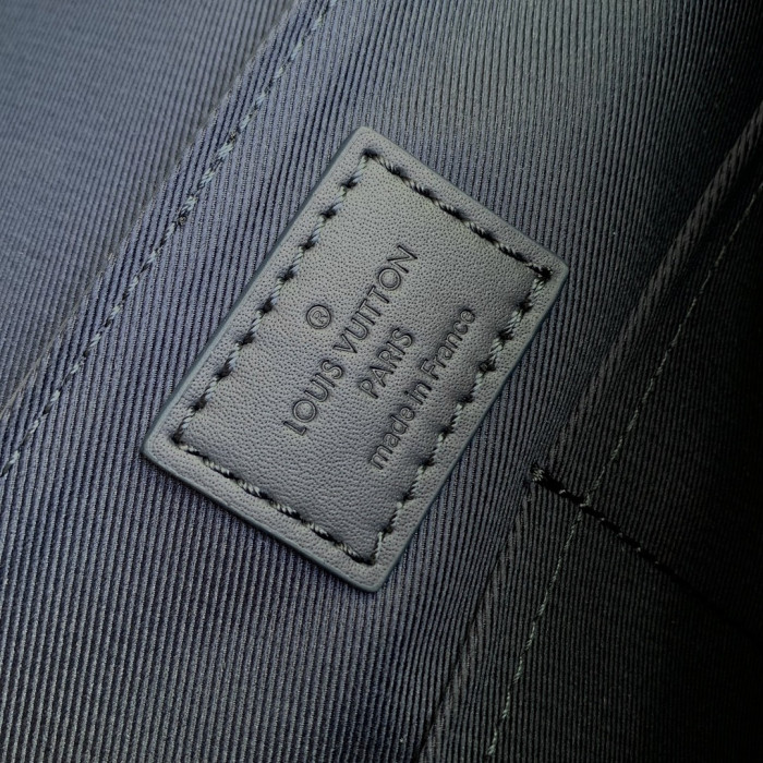 LU VI BAG Messenger 28 x 24 x 10 cm