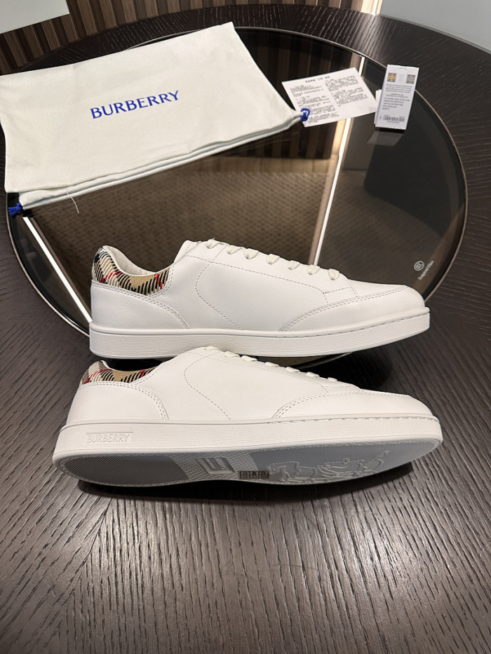 BUBERY SNEAKER