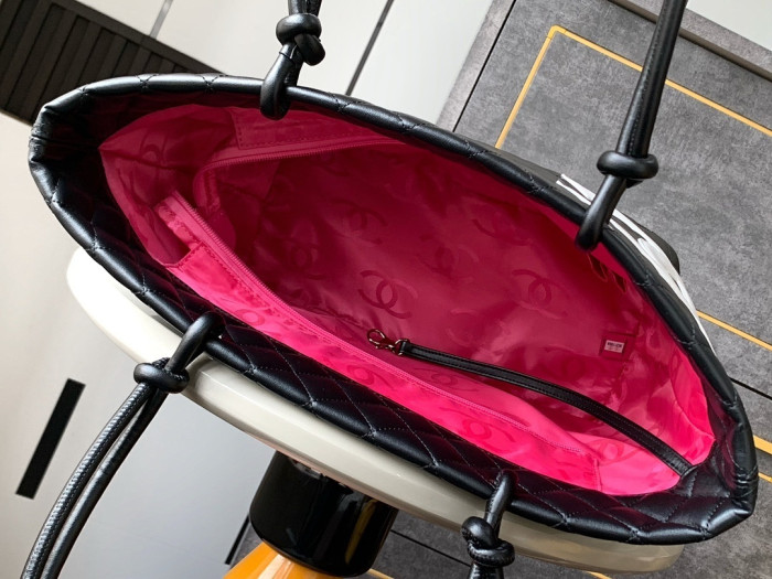 CHNEL BAG 30x25x15cm